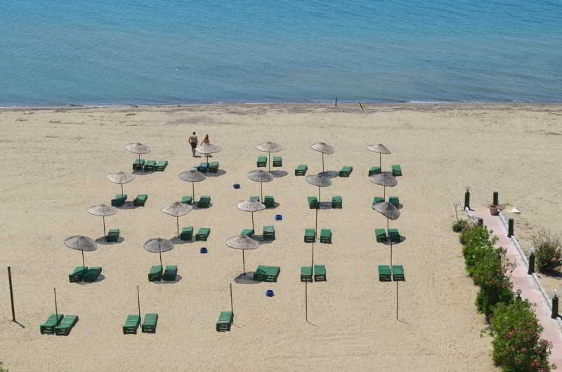 Alder Hotel Айвалык Экстерьер фото