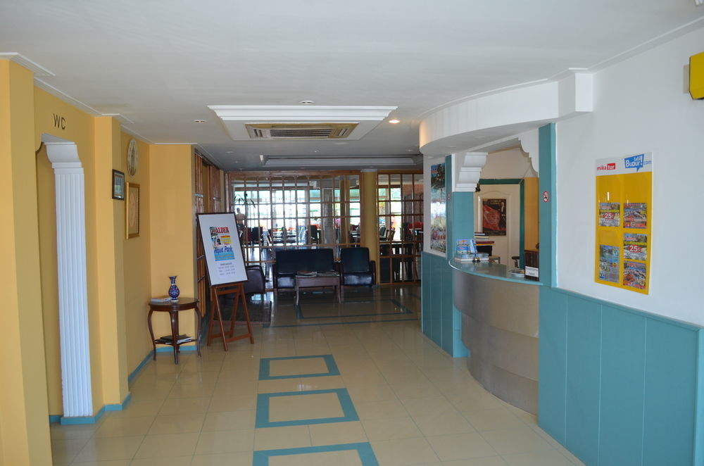 Alder Hotel Айвалык Экстерьер фото